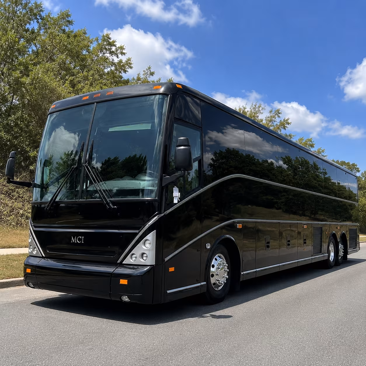 lakecharlescharterbusservices com connects you to buses for day trips to lafayette baton rouge and new orleans
