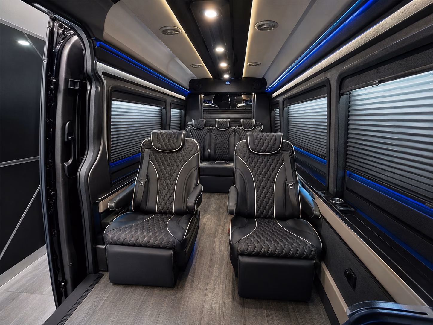 whatever brings your group through lake charles airport shuttle buses make it easy
